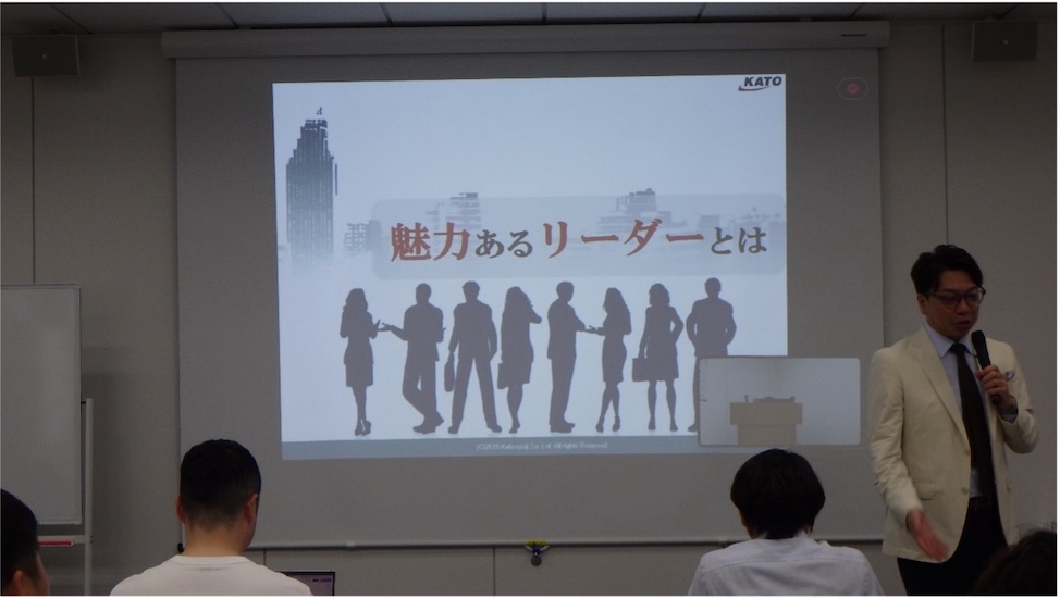 講義をする加藤氏
