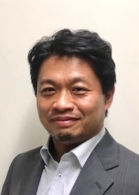 環境省環境再生・資源循環局<br>廃棄物適正処理推進課長<br>杉本　留三氏